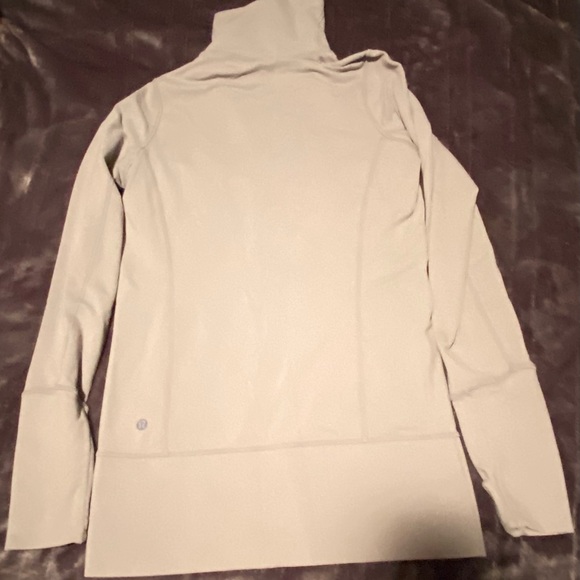 Lululemon grey in stride jacket size 4 - Picture 3 of 5